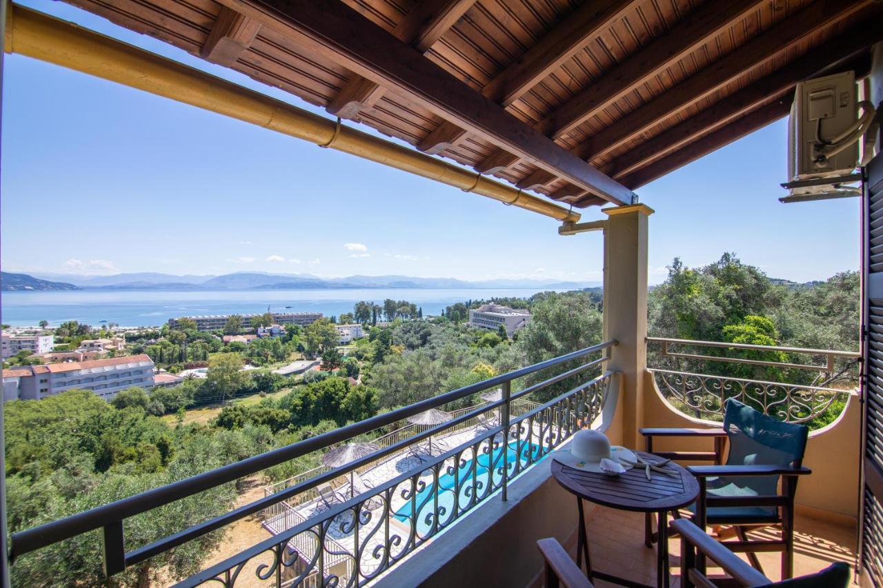 Giorgos Apartments Dassia  Bagian luar foto